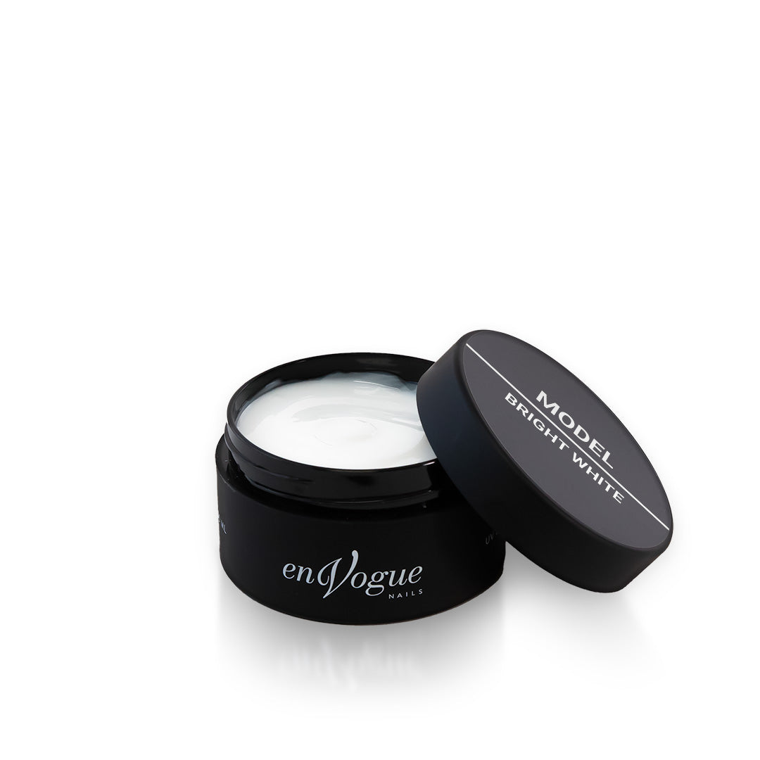 En Vogue Gel Model Bright White